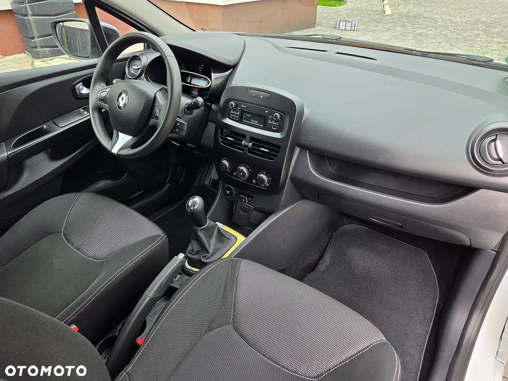 Renault Clio 1.2 16V Life EU6 - 9