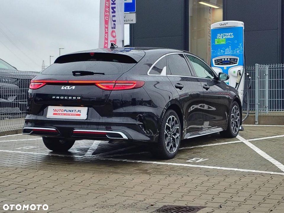 Kia ProCeed - 6