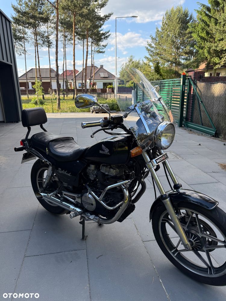 Honda Nighthawk - 2