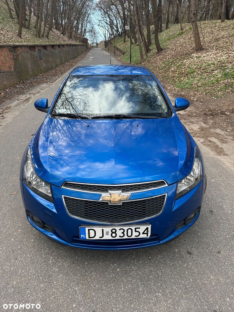 Chevrolet Cruze 1.6 LS - 1