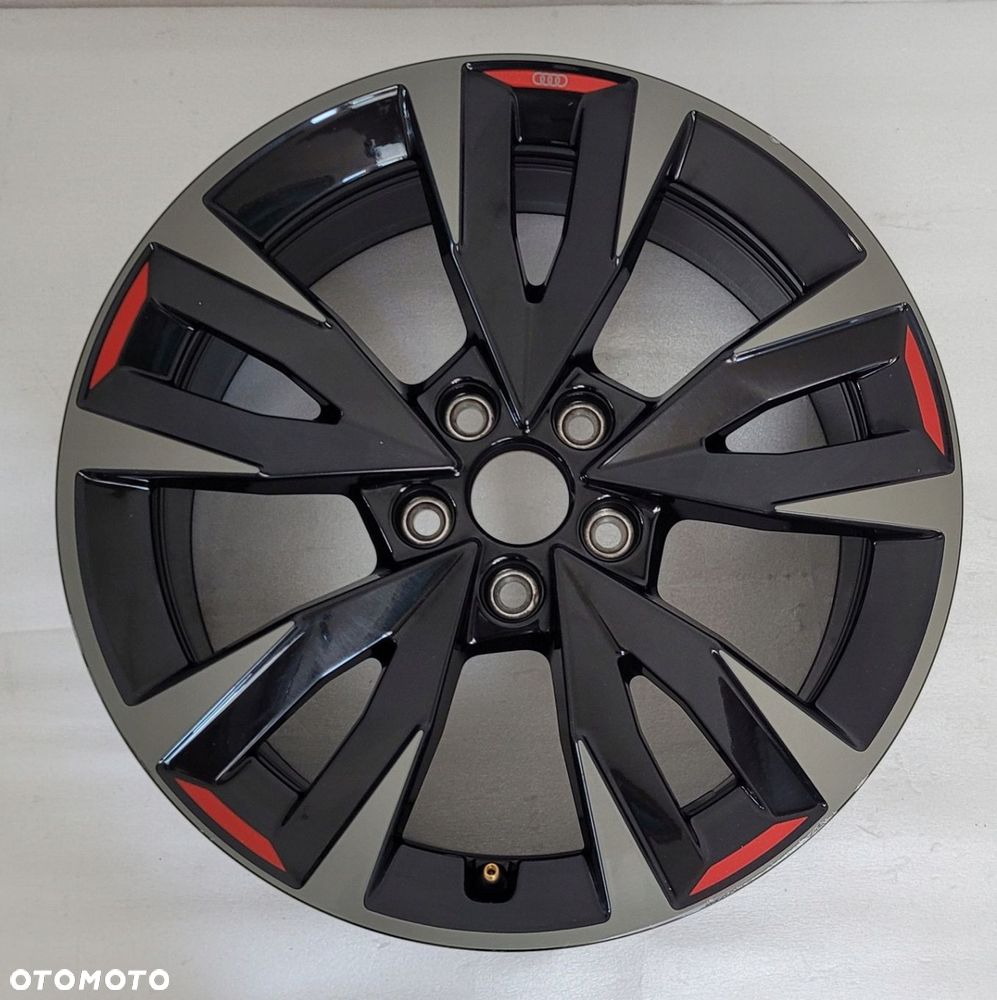 FELGA AUDI A3 S3 8Y0 Q3 8X18 18 ET46 5X112 - 3