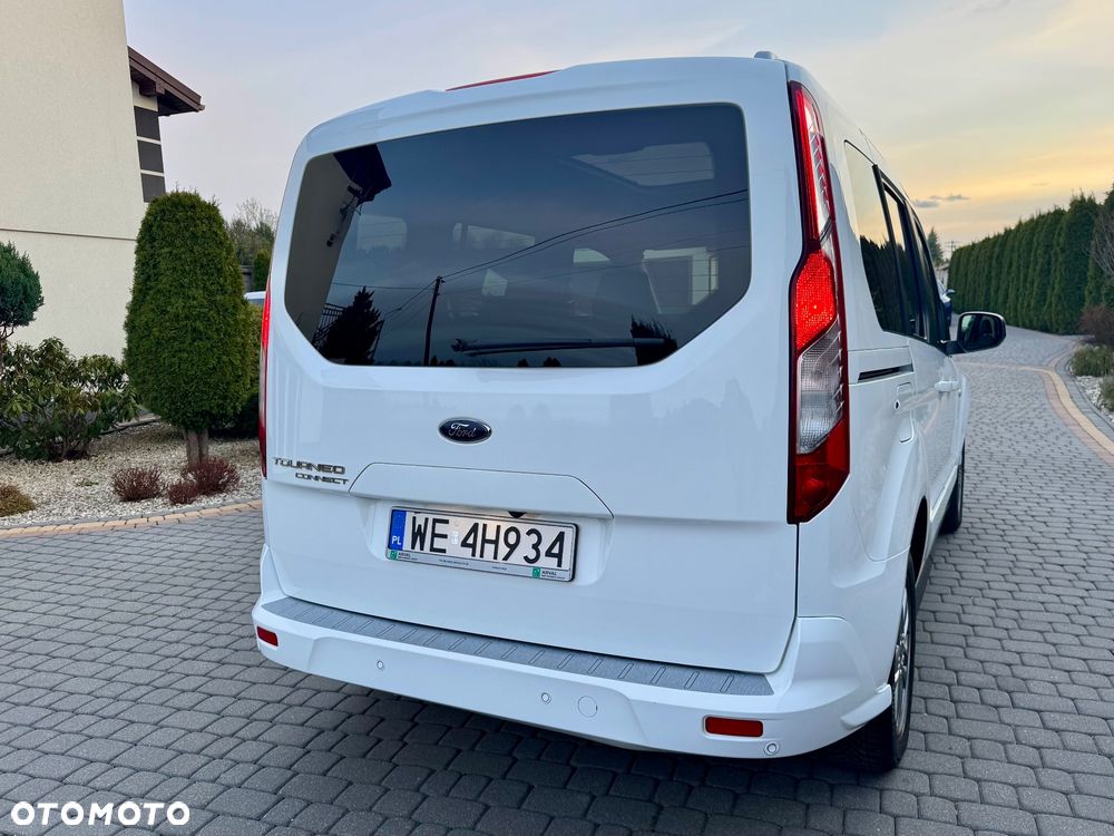 Ford Tourneo Connect 1.5 EcoBlue Titanium - 16