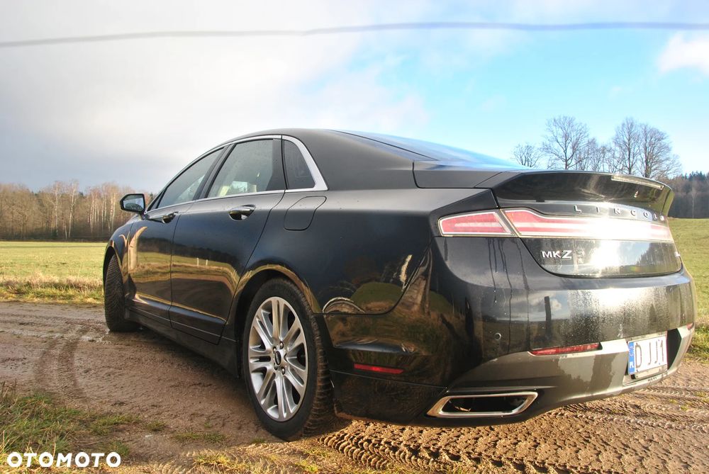Lincoln MKZ - 4
