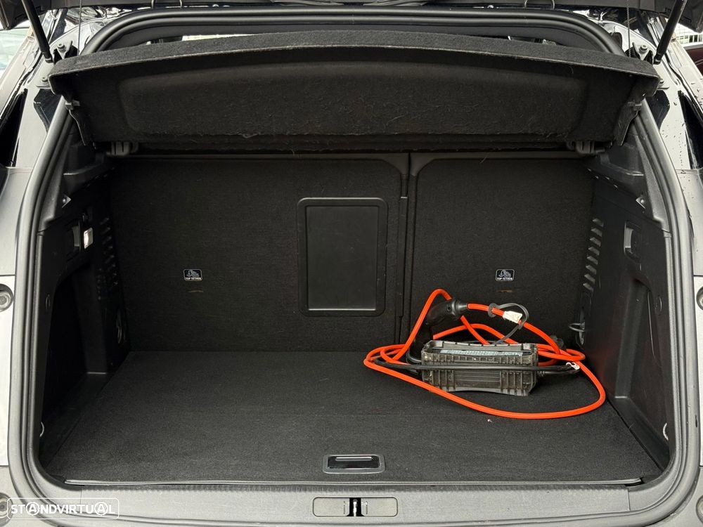 Peugeot 3008 1.6 Hybrid4 GT e-EAT8 - 25