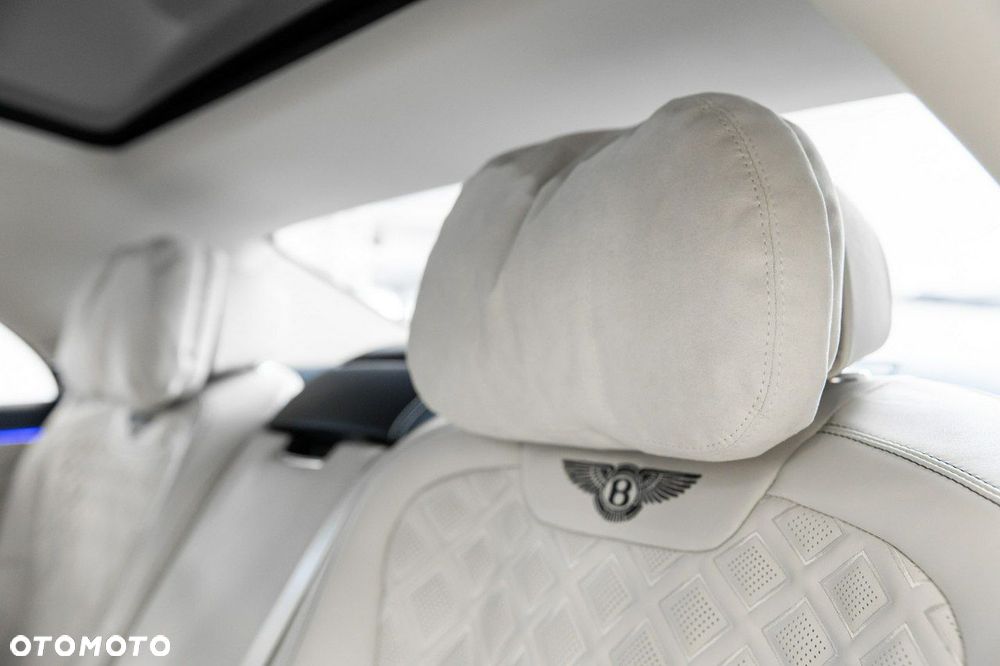 Bentley Flying Spur - 31