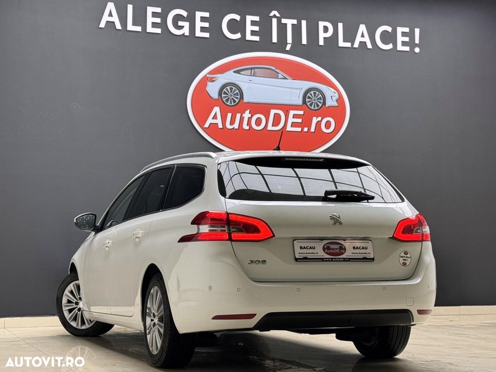 Peugeot 308 - 3