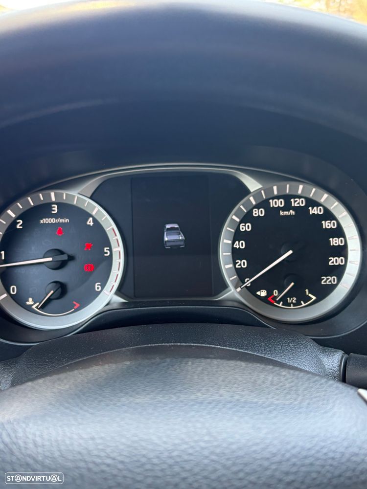 Nissan Navara 2.3 dCi CD 4WD Visia - 16