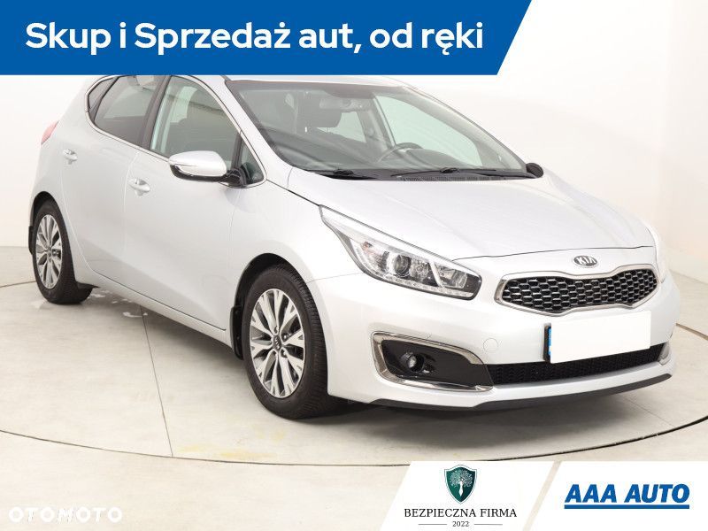 Kia Ceed - 3