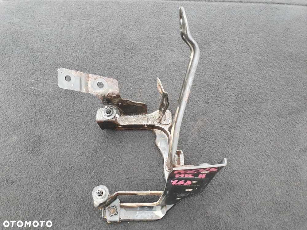 VOLVO V50 1.6D UCHWYT POMPY WSPOMAGANIA 3M51-3K738-AC FORD FOCUS MK2 - 1