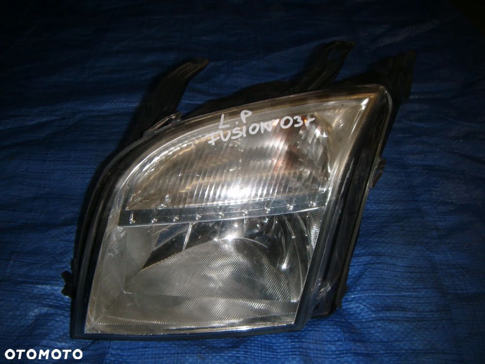 ford fusion mk1 03r lampa lewy przód - 1