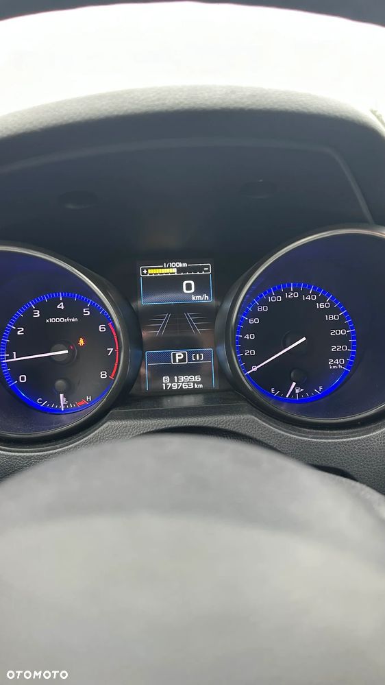 Subaru Outback 2.5i Exclusive - 8