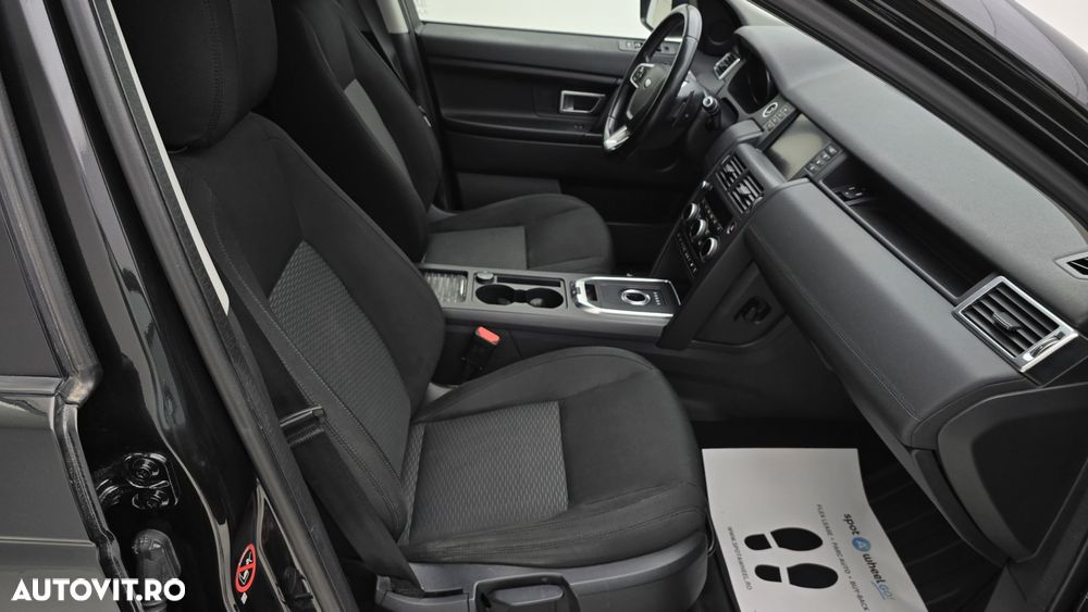 Land Rover Discovery Sport - 19