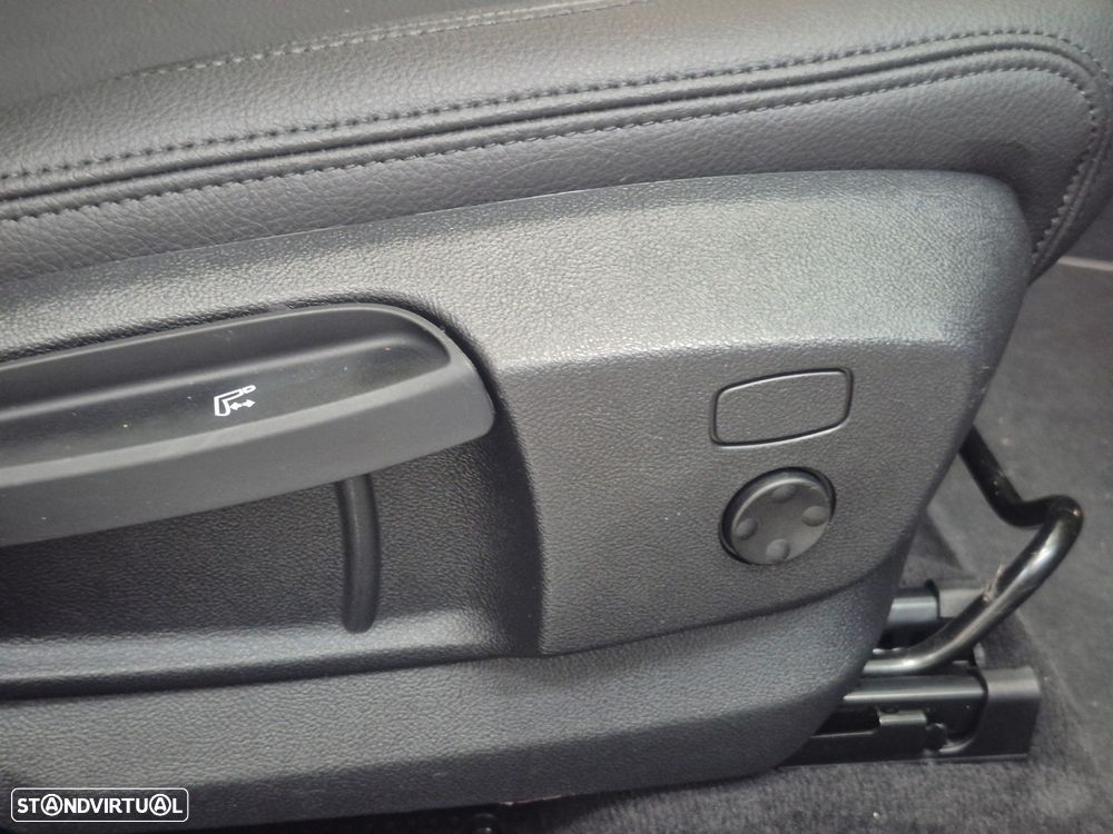 BMW X2 16 d sDrive Auto Advantage - 24