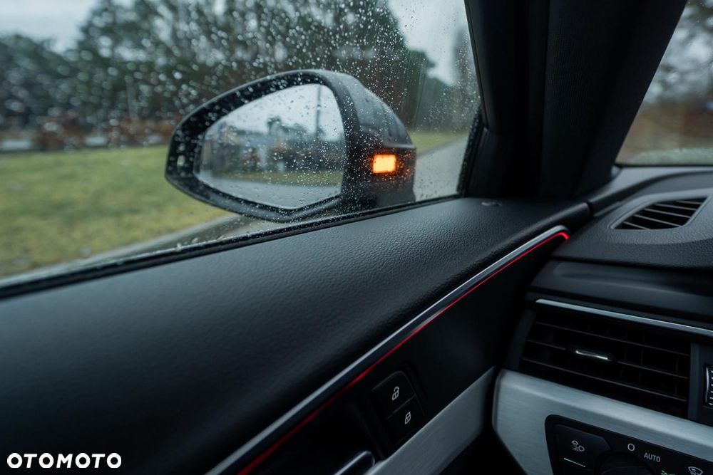 Audi A4 Avant 2.0 TDI S tronic quattro sport - 30