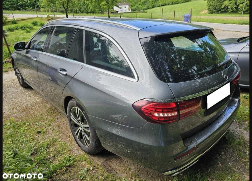 Mercedes-Benz Klasa E 200 d 9G-TRONIC - 5
