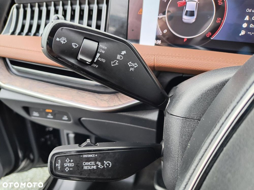Skoda Superb 2.0 TDI SCR 4x4 L&K DSG - 31