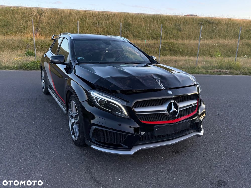 Mercedes-Benz GLA 45 AMG 4-Matic - 1