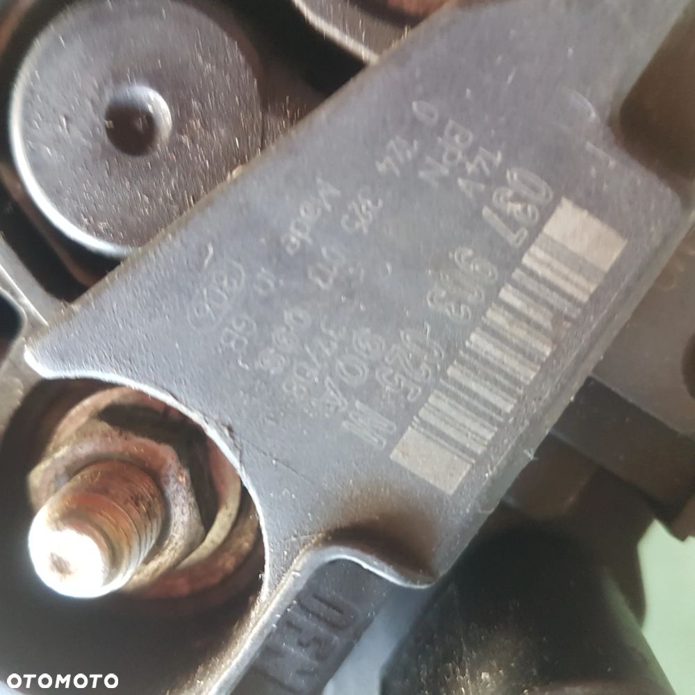 Alternator BOSCH Alternator VW AG 037903025M 0124325013 Bosch 90AVw Audi Seat Skoda VW T4  jak nowy - 7