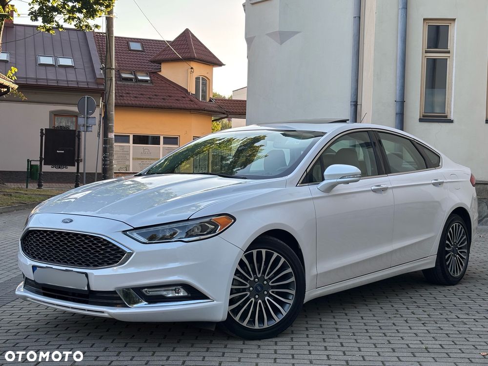 Ford Fusion 2.0 EcoBoost Titanium - 13