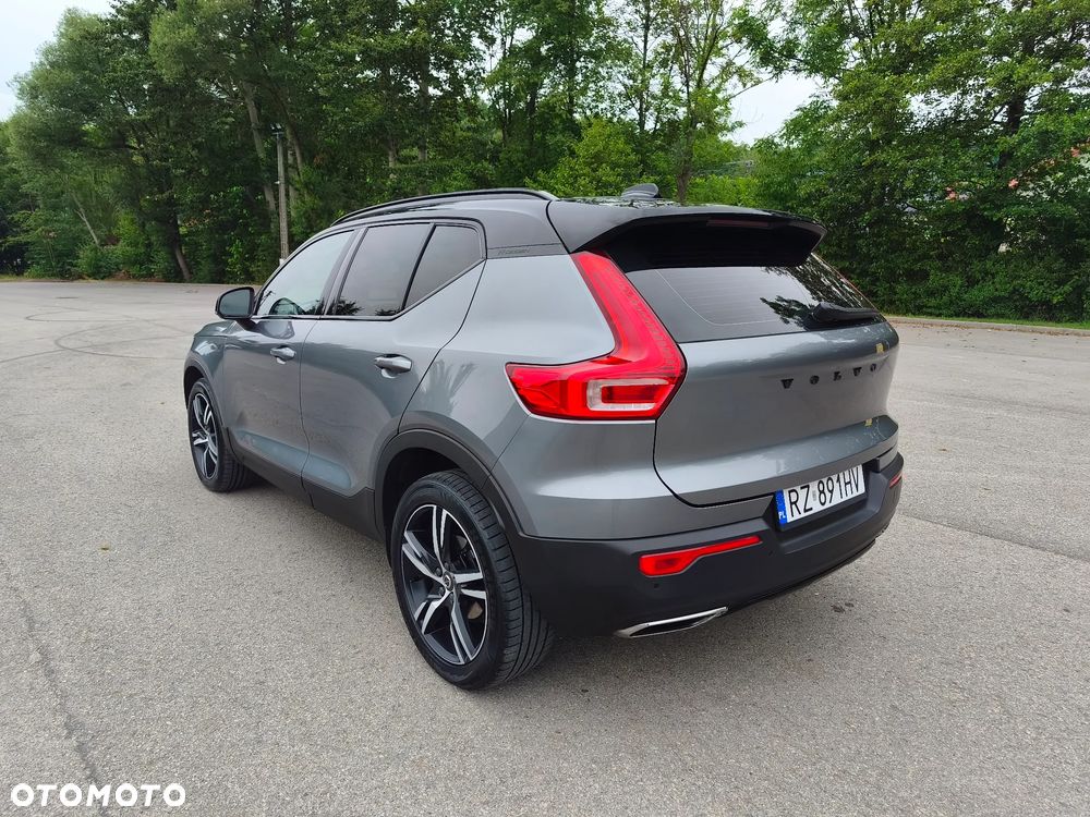 Volvo XC 40 D3 R-Design - 3