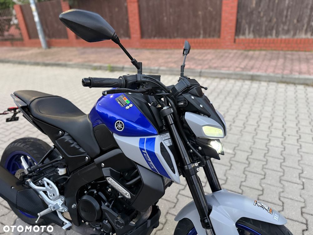 Yamaha MT - 4