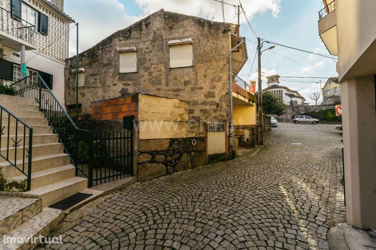 Moradia T3 / Oliveira do Hospital, Meruge - Grande imagem: 2/17