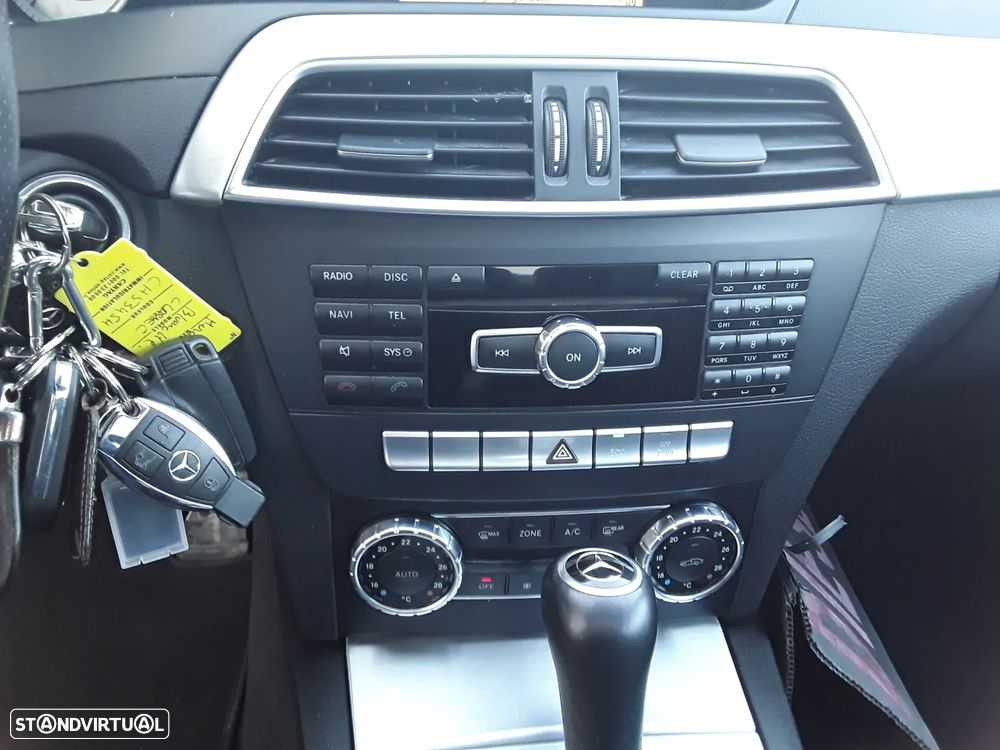 Mercedes-Benz C 220 CDI DPF (BlueEFFICIENCY) 7G-TRONIC - 18