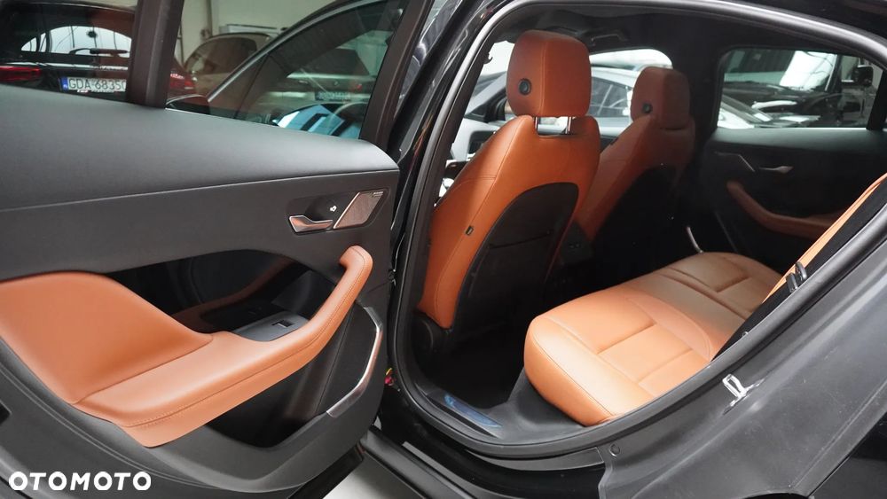 Jaguar I-Pace EV400 90kWh AWD R-Dynamic HSE - 10