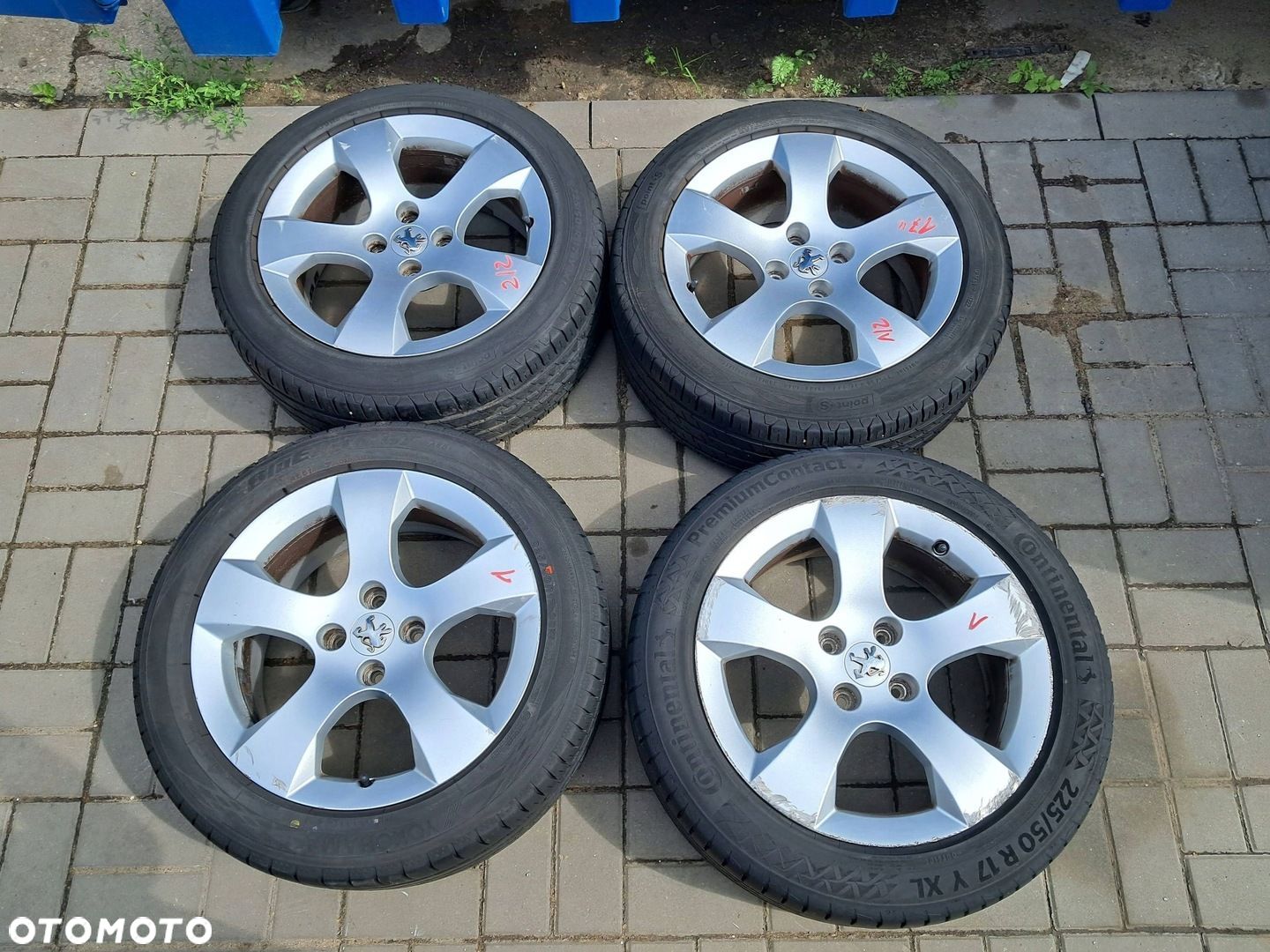 Peugeot 3008 I FELGI Aluminiowe 17" 4x108 ET29 opony 225/50R17 - 1