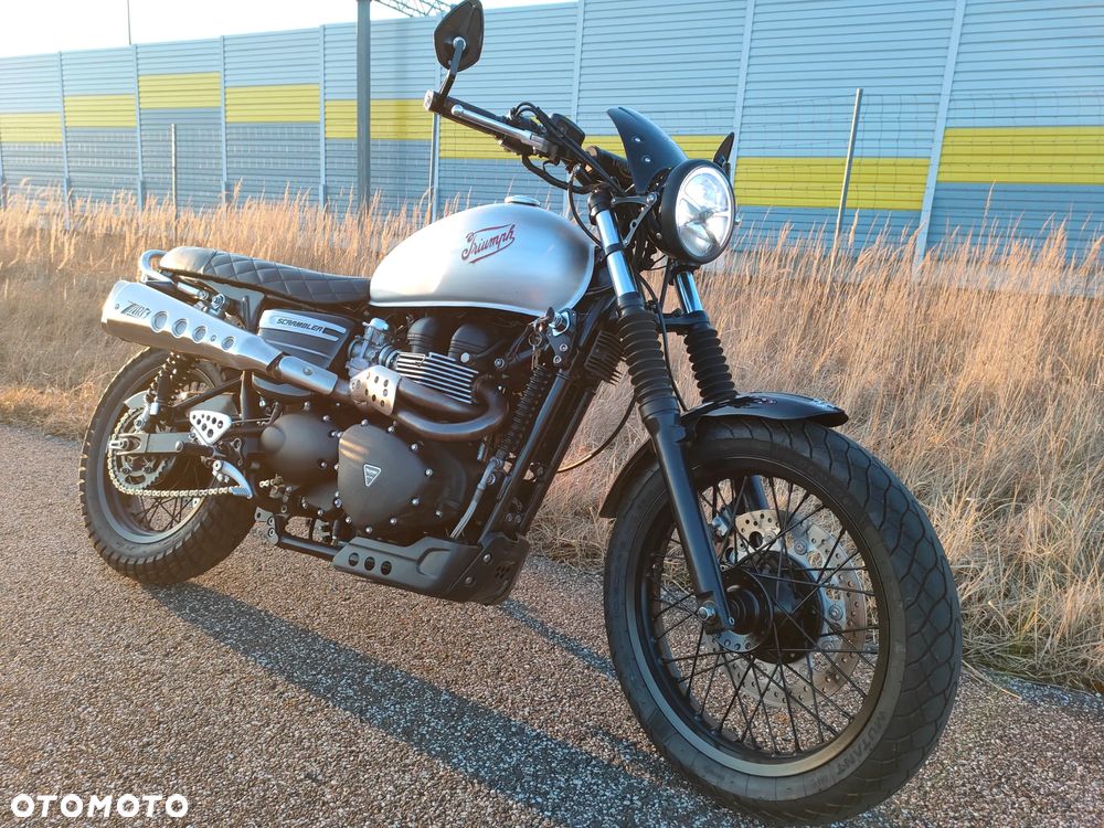 Triumph Scrambler - 14