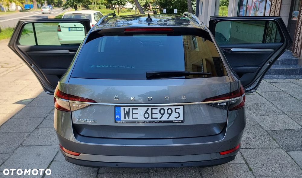Skoda Superb 2.0 TDI SCR Style DSG - 11