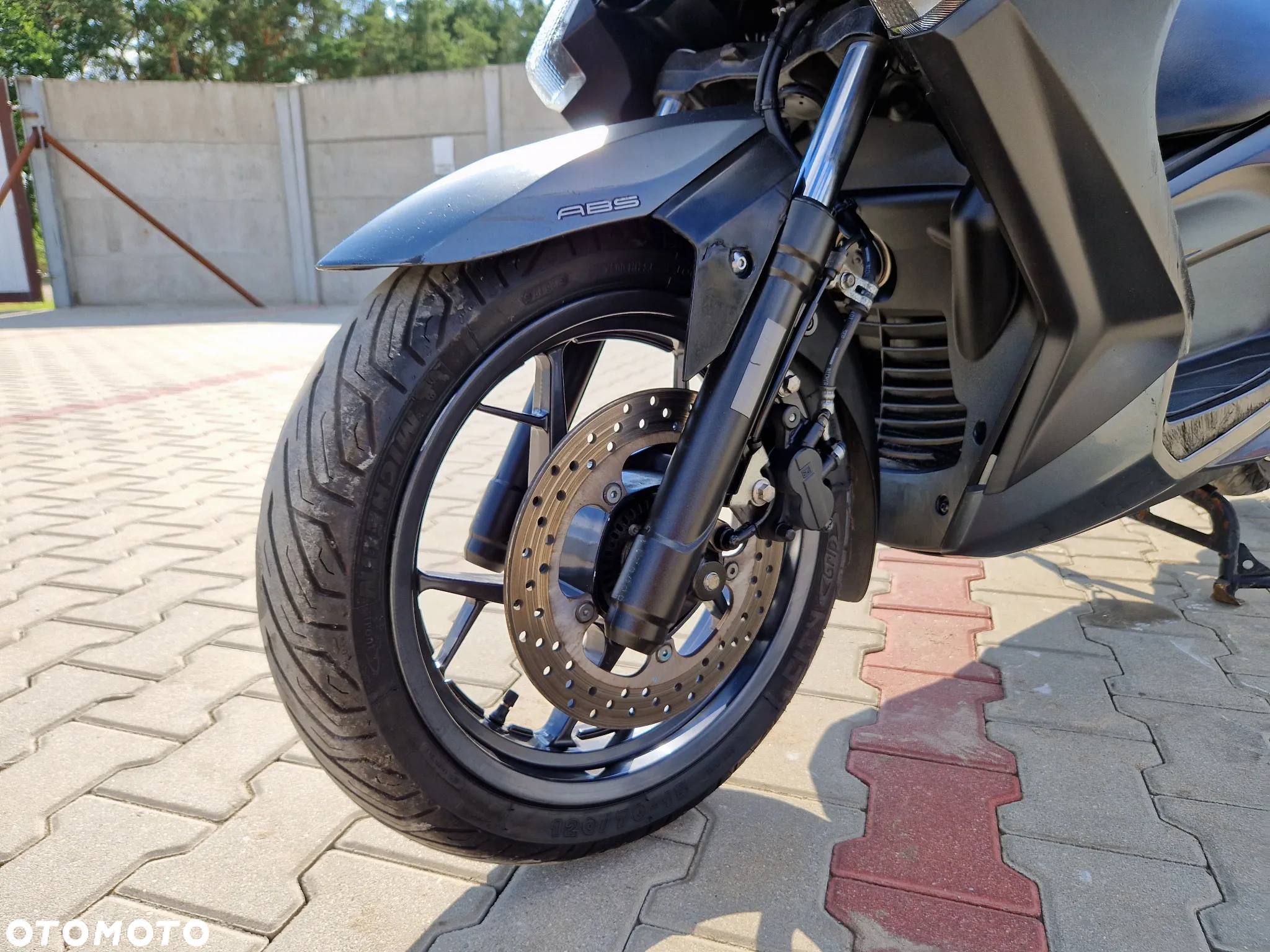 Yamaha X-max - 18