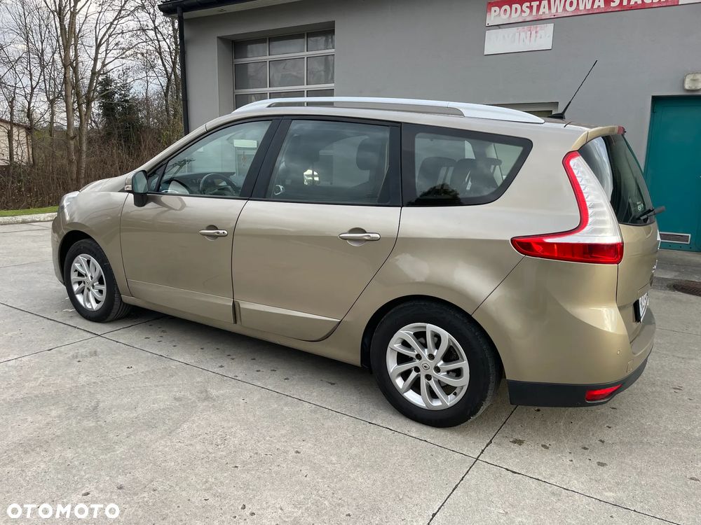 Renault Scenic Energy TCe 130 S&S Bose Edition - 9