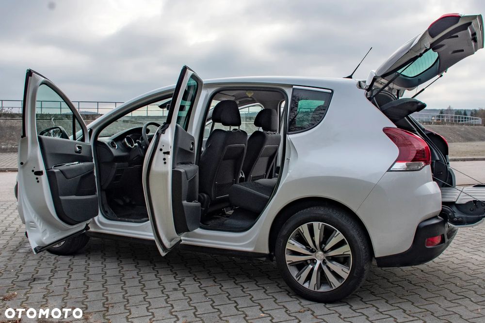 Peugeot 3008 1.6 Premium - 16