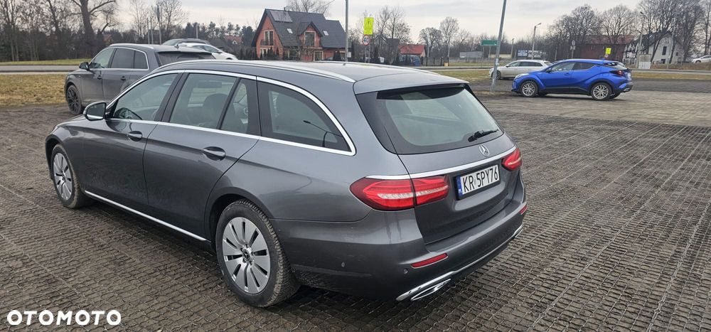 Mercedes-Benz Klasa E 220 d 9G-TRONIC Avantgarde - 3