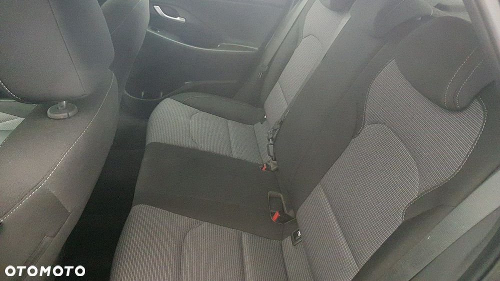 Hyundai i30 - 16