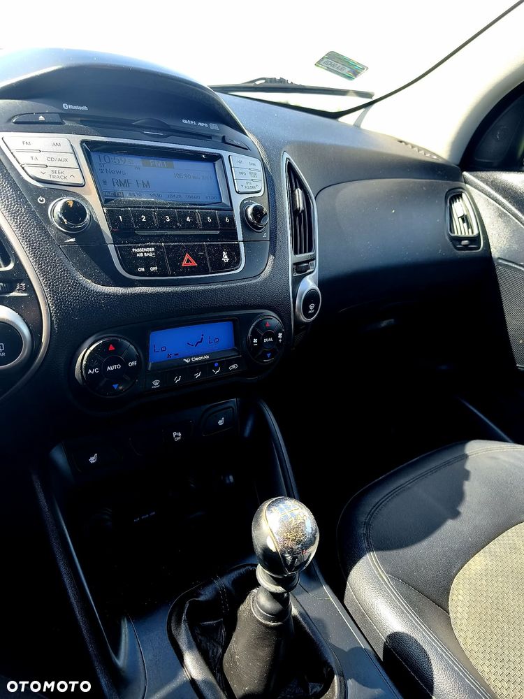 Hyundai ix35 2.0 CRDi Comfort 2WD - 17