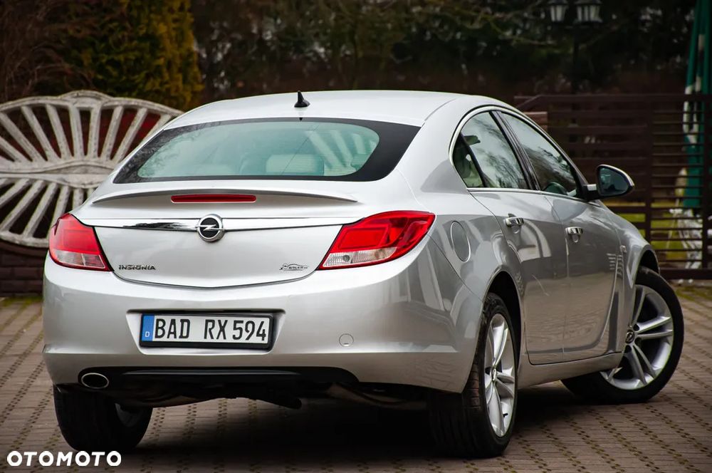 Opel Insignia 1.8 Elegance - 4