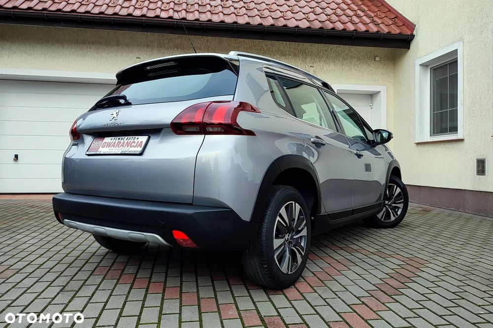 Peugeot 2008 PureTech 110 GPF Stop&Start EAT6 Allure - 5