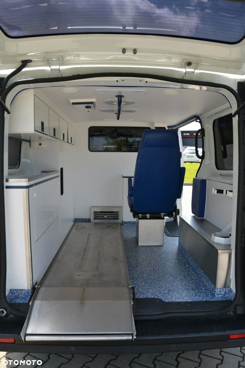 Renault Trafic - 22