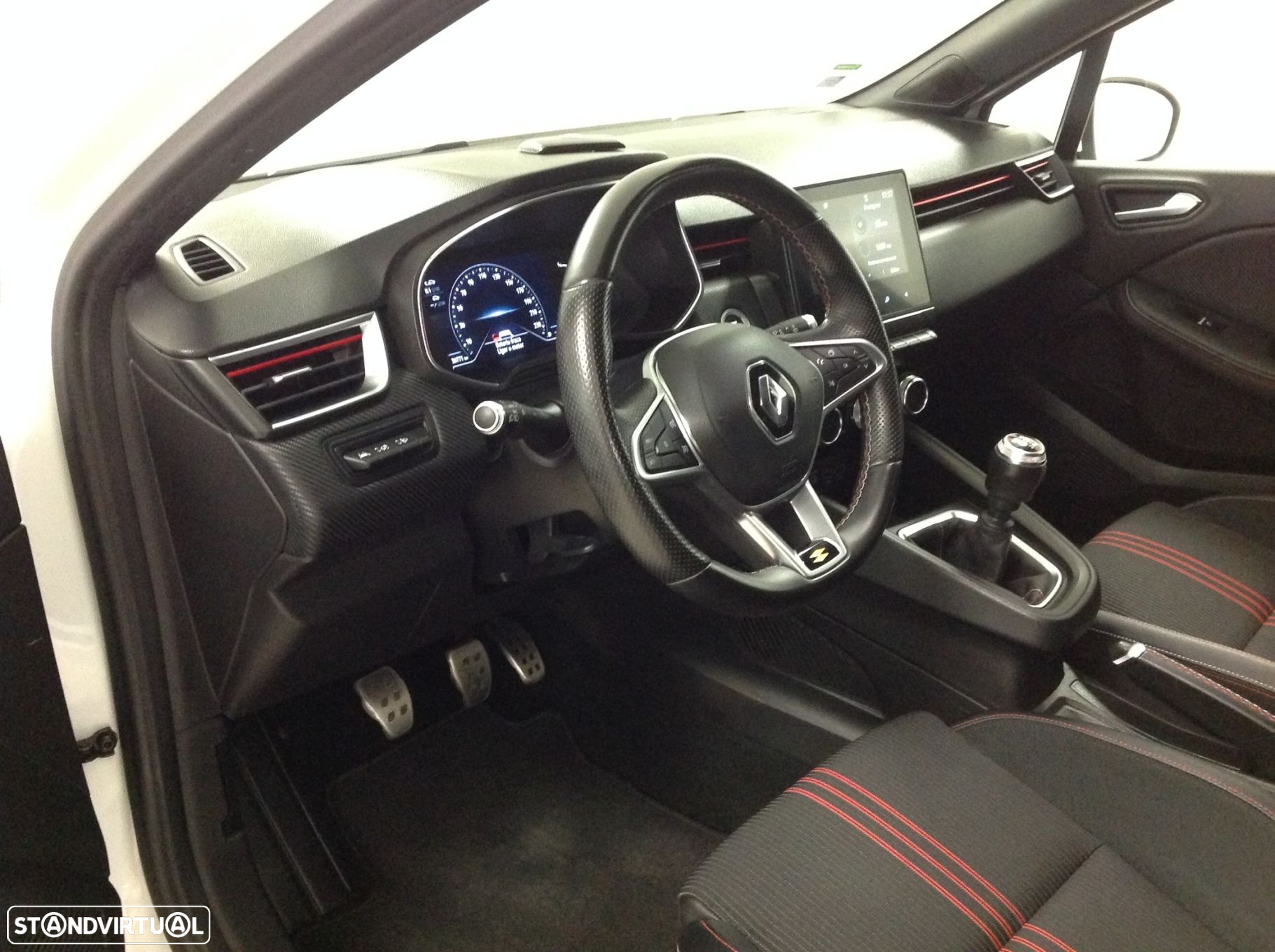 Renault Clio 1.0 TCe RS Line - 15