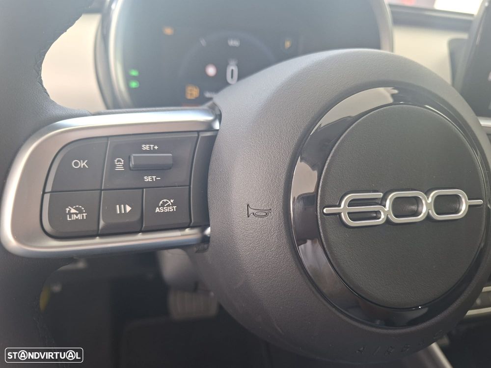 Fiat 600 1.2 Hybrid La Prima - 17