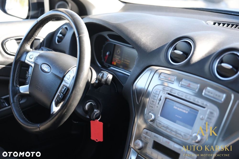 Ford Mondeo - 21