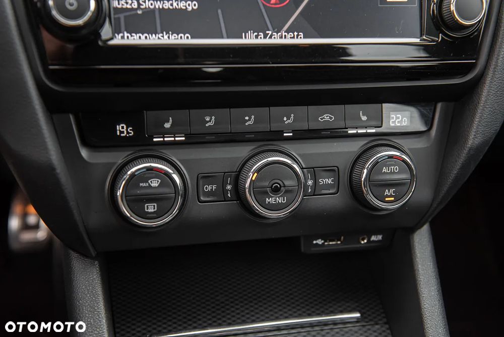 Skoda Octavia 2.0 TDI (Green tec) 4x4 DSG RS - 30