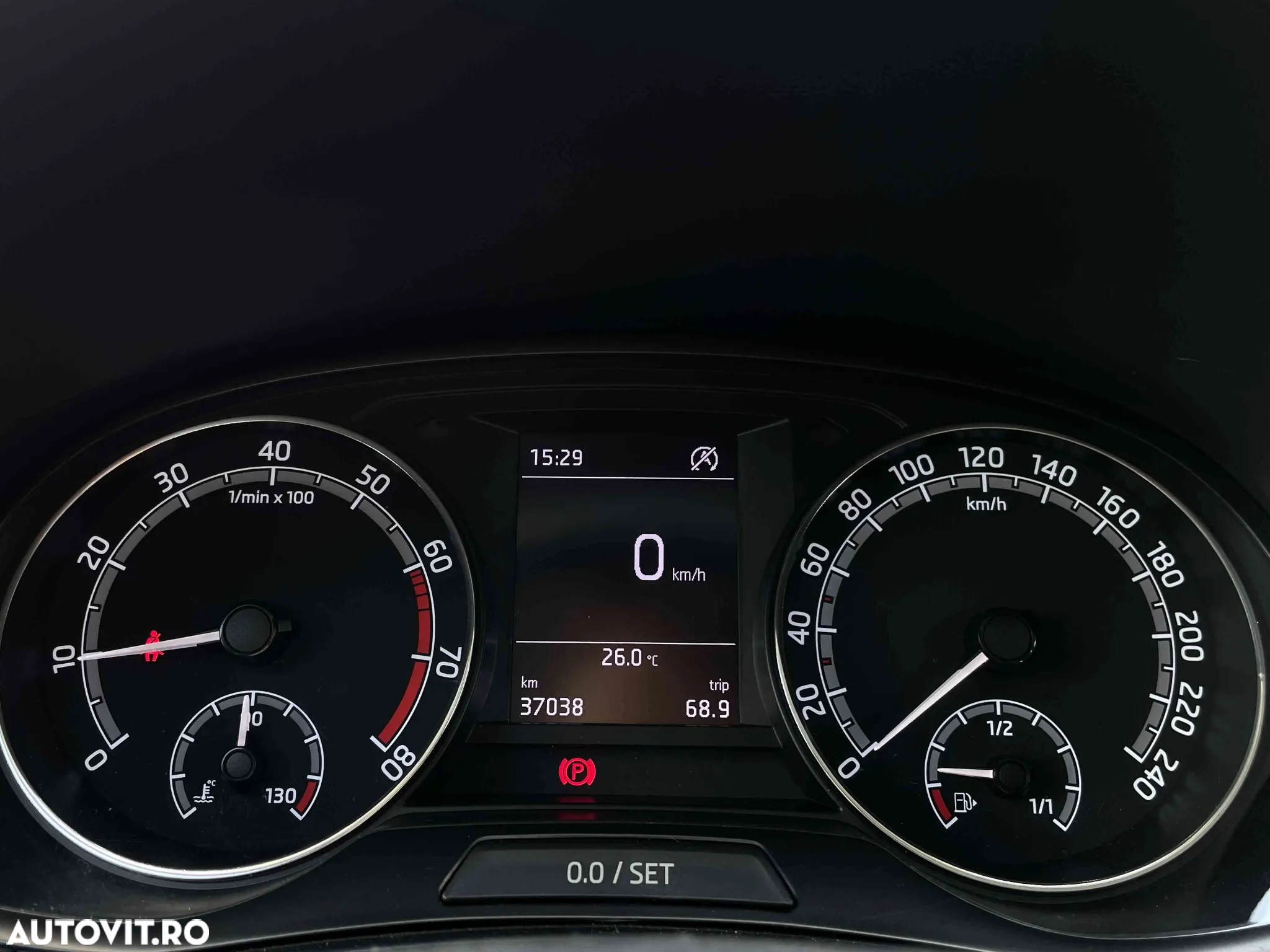 Skoda Fabia - 8