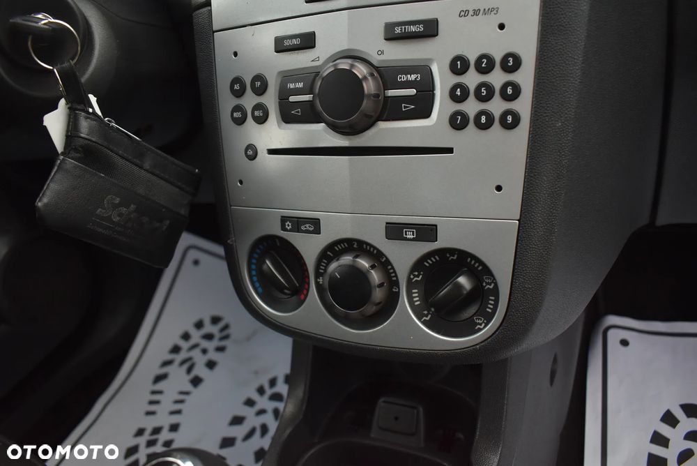 Opel Corsa - 30