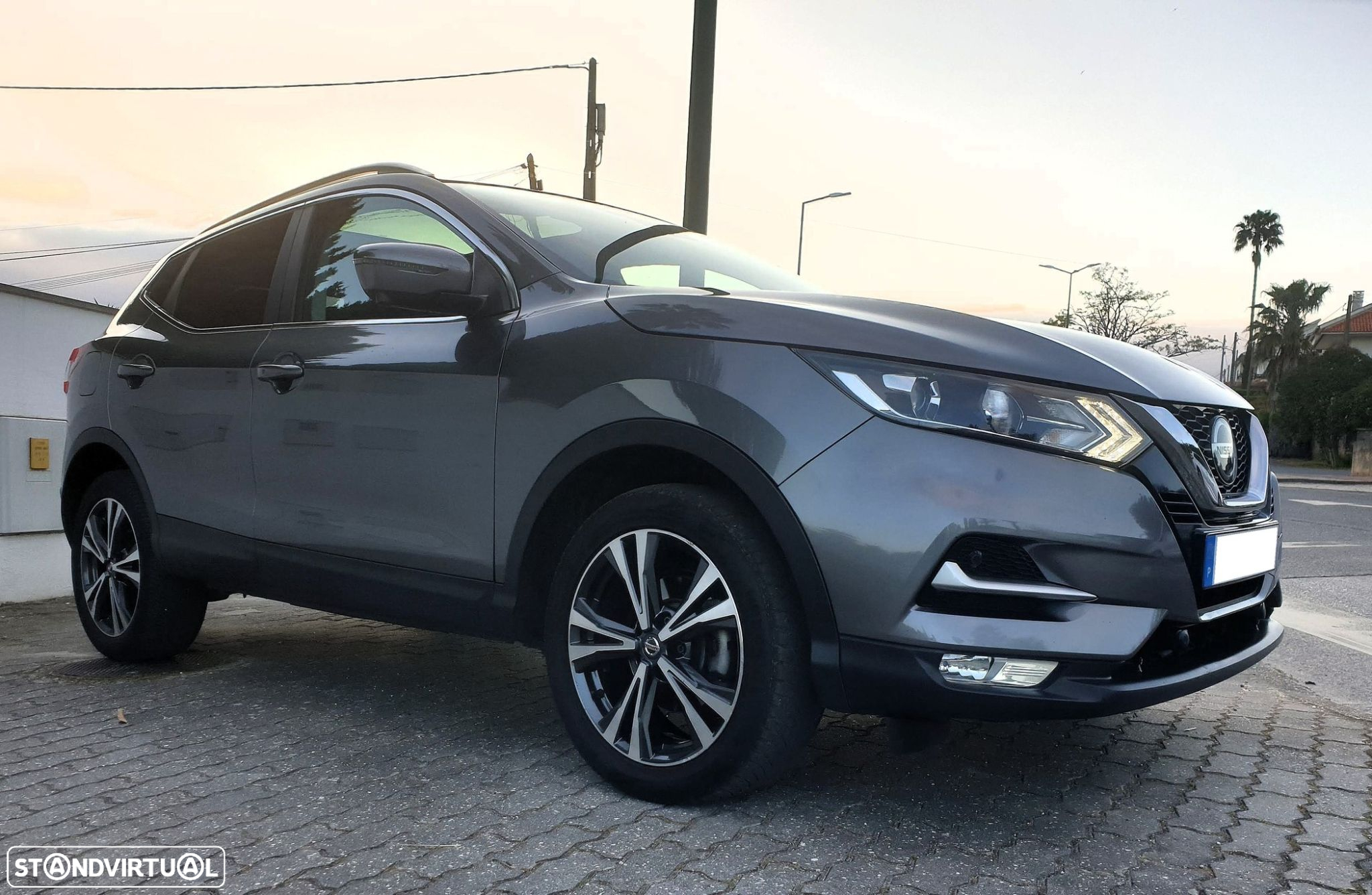 Nissan Qashqai 1.5 dCi N-Connecta Led - 5