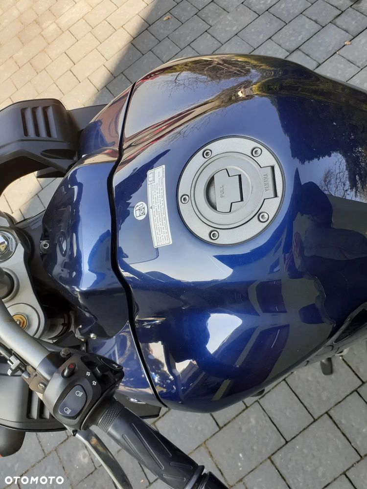Yamaha FZ - 25