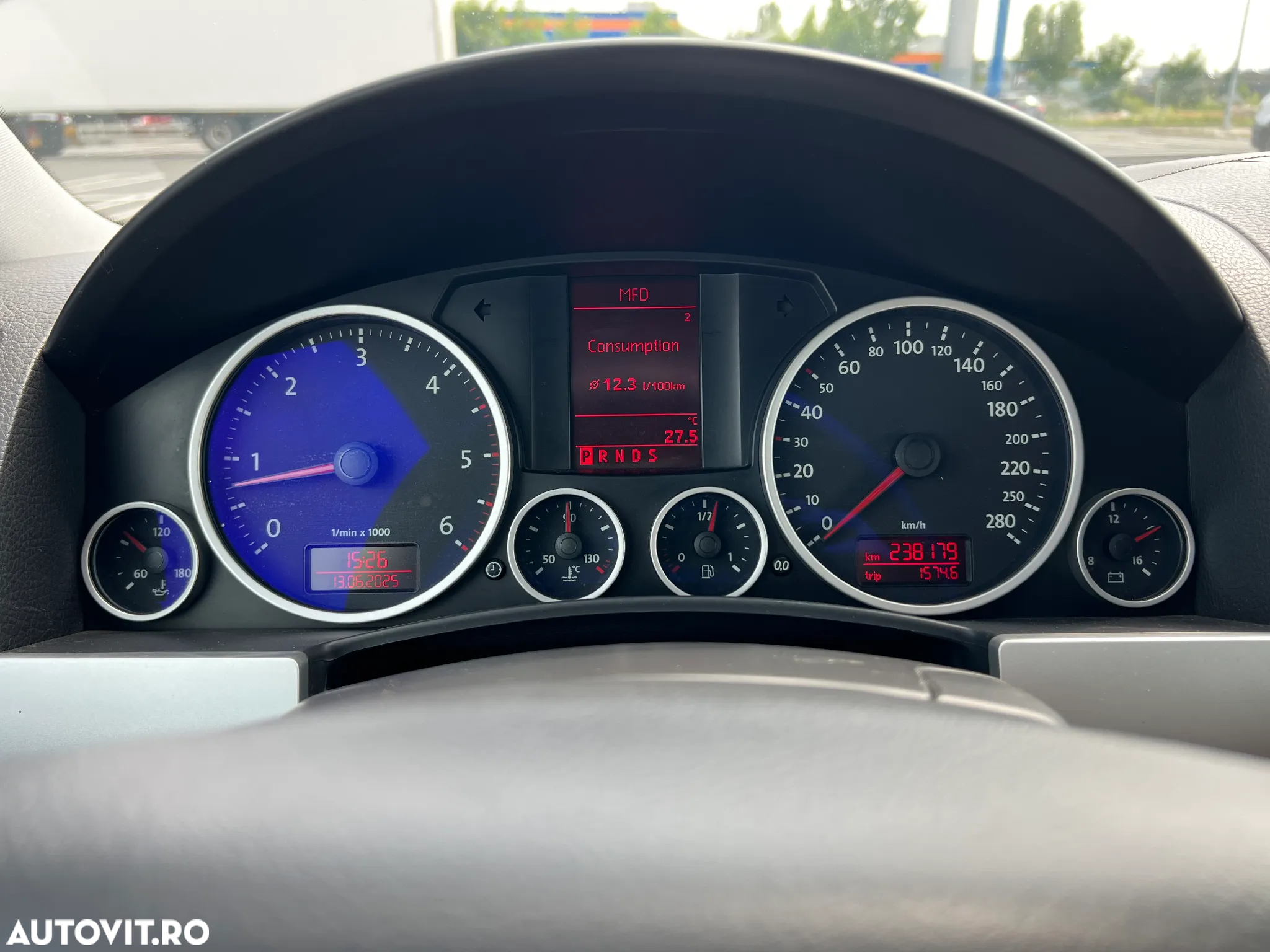 Volkswagen Touareg - 22