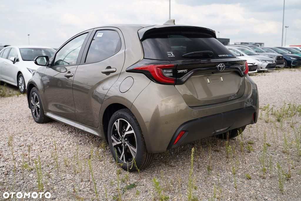 Toyota Yaris - 6